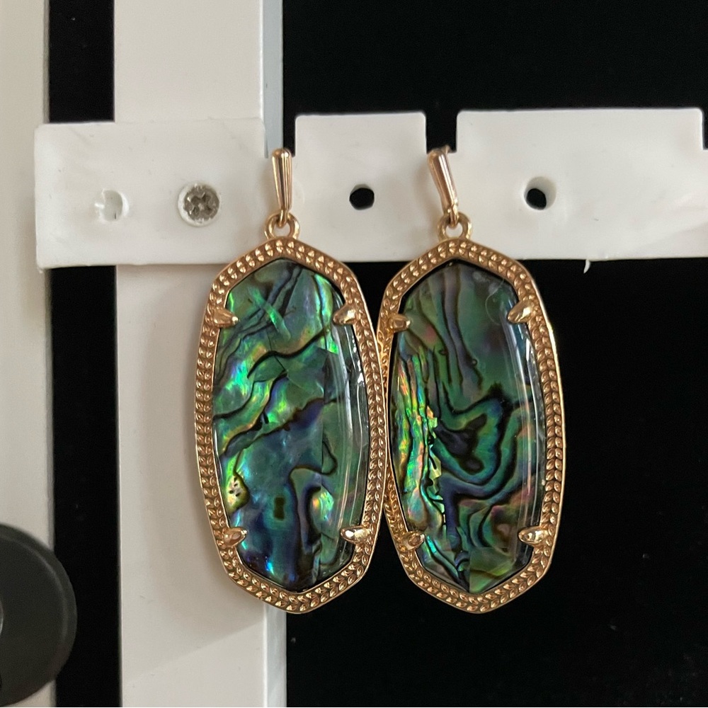 Kendra Scott mother of pearl earrings in gold